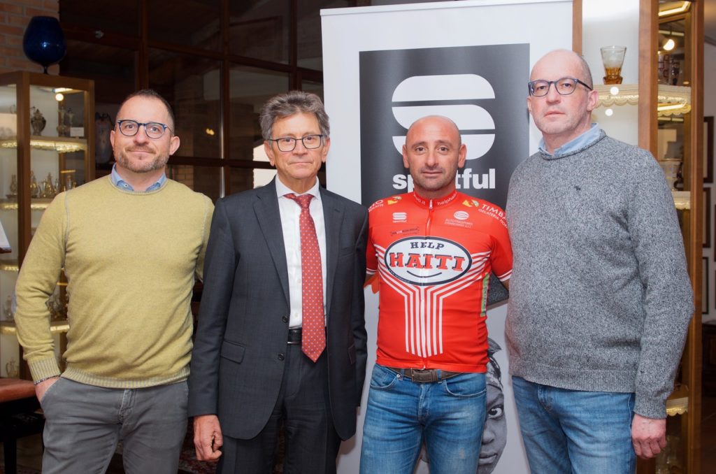 Paolo Bettini, Sante Chiarcosso e i rappresentanti di Sportful 2